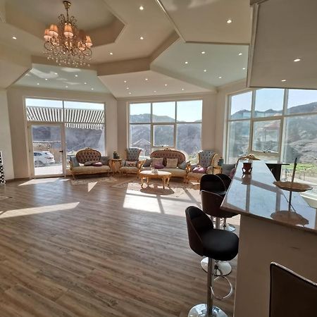 Mountain House Bed and Breakfast Fujairah Buitenkant foto